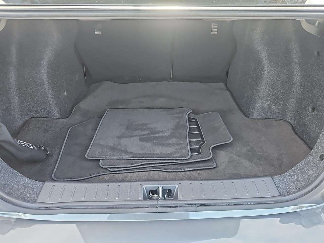 2025 Nissan Versa 1.6 SR Waldorf MD