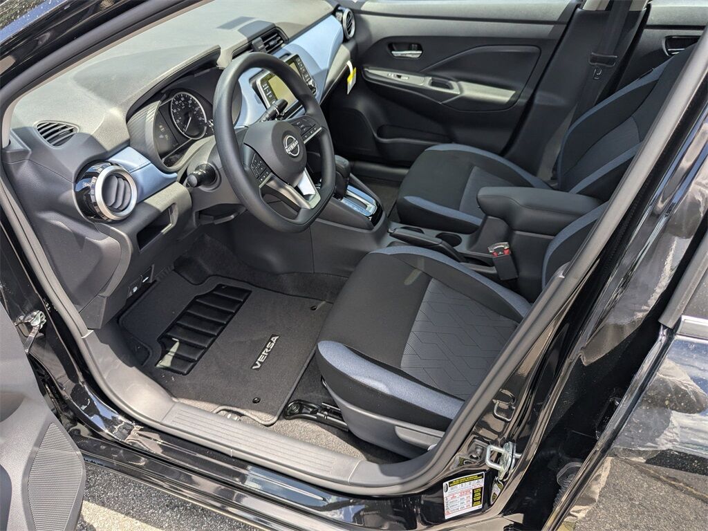 2025 Nissan Versa 1.6 SV Kennesaw GA