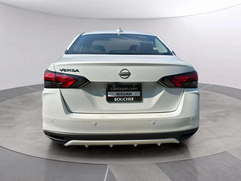 2025 Nissan Versa 1.6 SV San Clemente CA