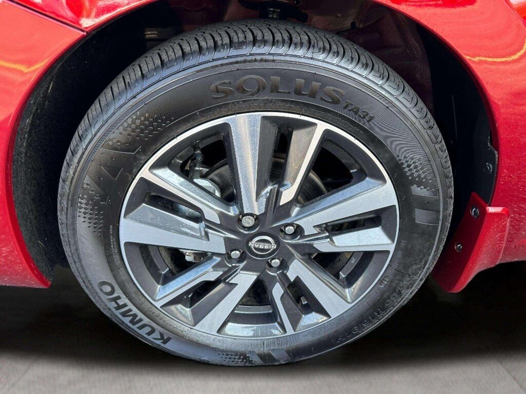 2025 Nissan Versa 1.6 SV San Clemente CA