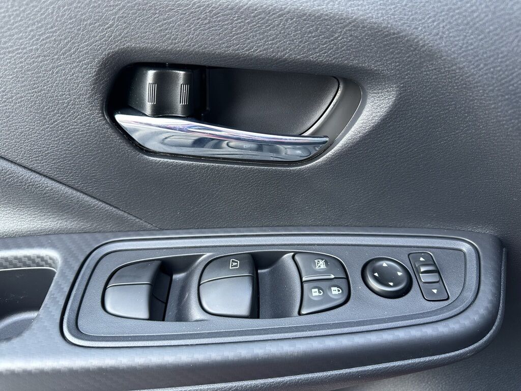 2025 Nissan Versa 1.6 SV San Clemente CA