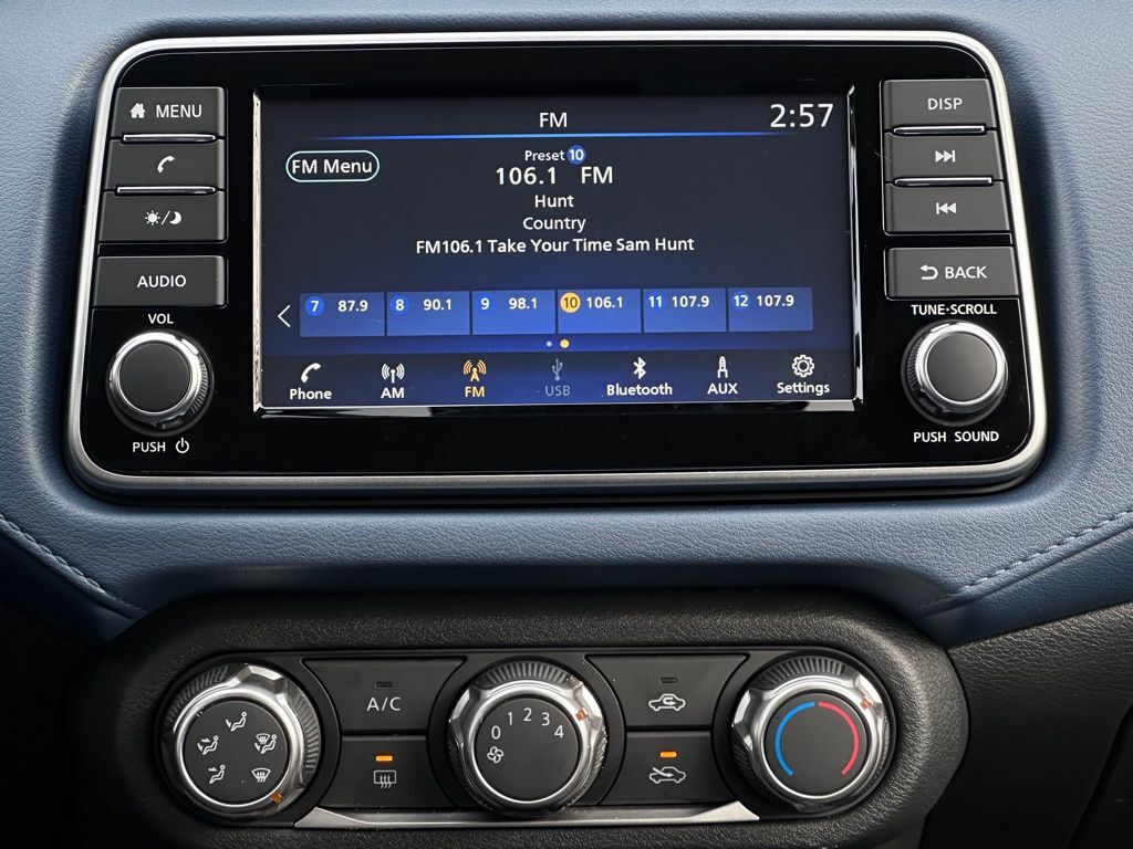 2025 Nissan Versa 1.6 SV San Clemente CA