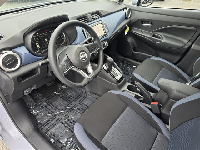 2025 Nissan Versa 1.6 SV Seaside CA