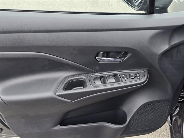 2025 Nissan Versa 1.6 SV Seaside CA