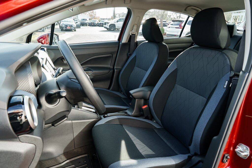 2025 Nissan Versa 1.6 SV Beaverton OR