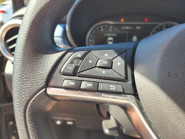 2025 Nissan Versa 1.6 SV Roseville CA