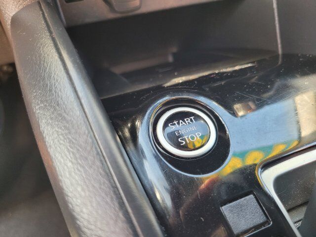 2025 Nissan Versa 1.6 SV Roseville CA