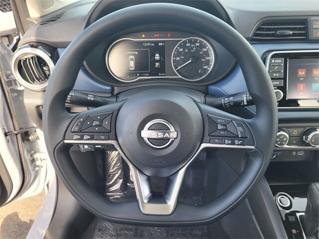 2025 Nissan Versa 1.6 SV Roseville CA