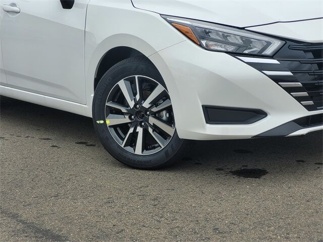 2025 Nissan Versa 1.6 SV Roseville CA