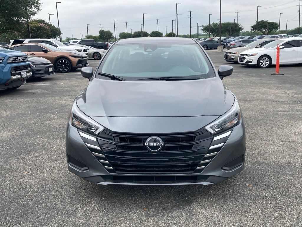 2025 Nissan Versa 1.6 SV