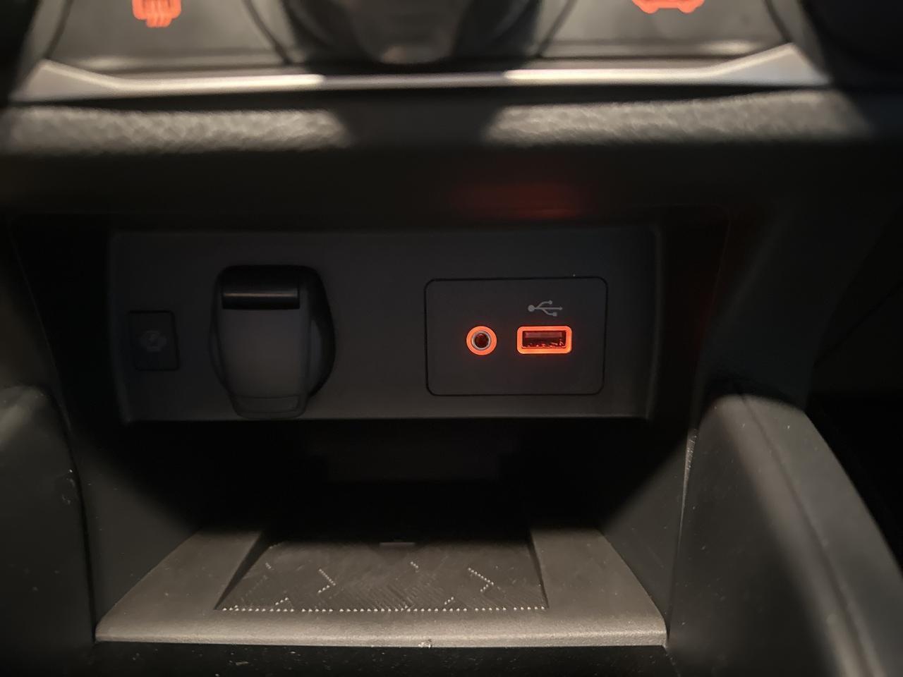 2025 Nissan Versa 1.6 SV Glen Burnie MD