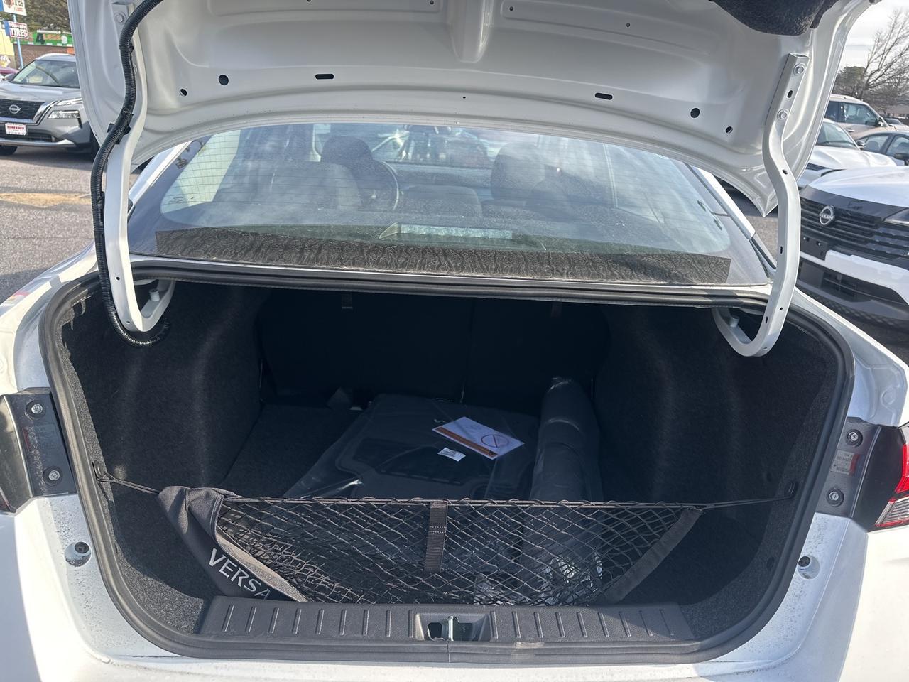 2025 Nissan Versa 1.6 SV Glen Burnie MD