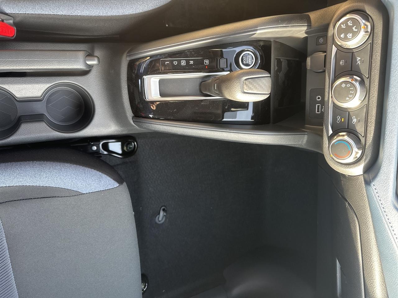 2025 Nissan Versa 1.6 SV Glen Burnie MD