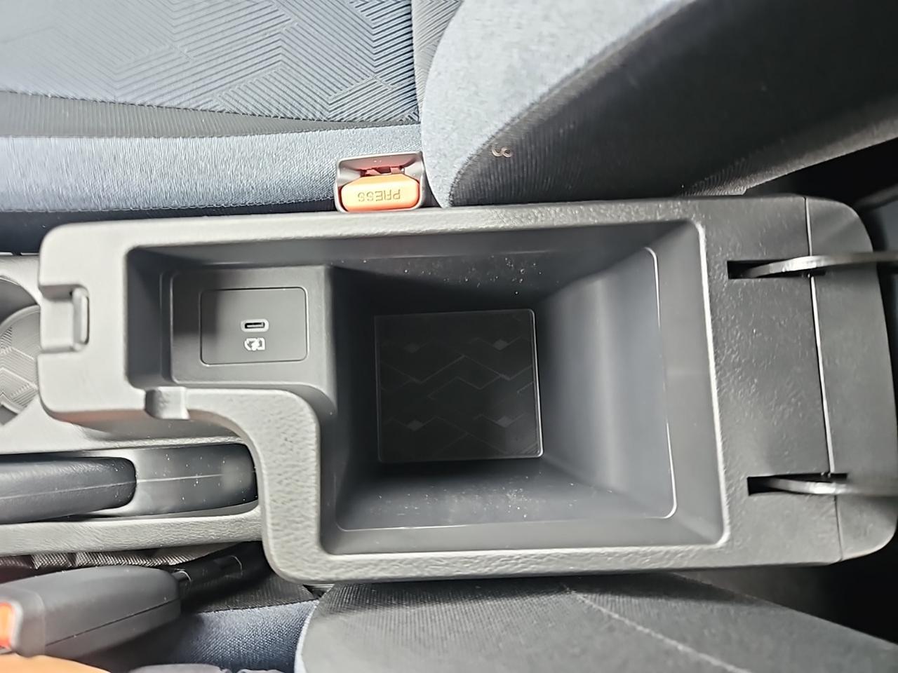 2025 Nissan Versa 1.6 SV Waldorf MD