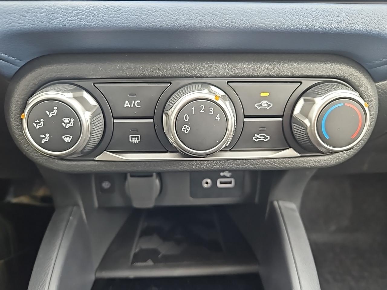 2025 Nissan Versa 1.6 SV Waldorf MD