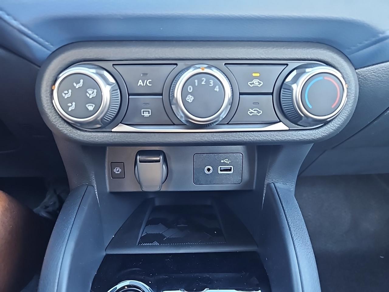 2025 Nissan Versa 1.6 SV Waldorf MD