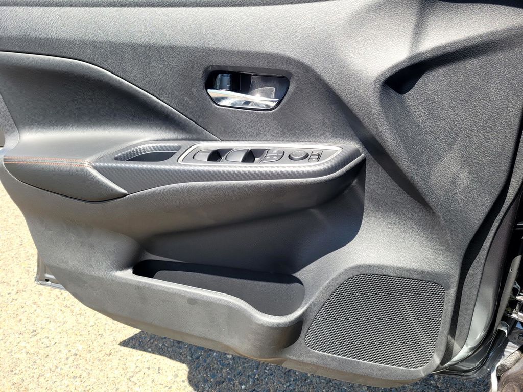 2025 Nissan Versa SR Folsom CA