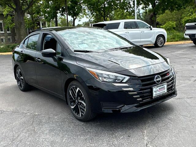 2025 Nissan Versa SR Hoffman Estates IL
