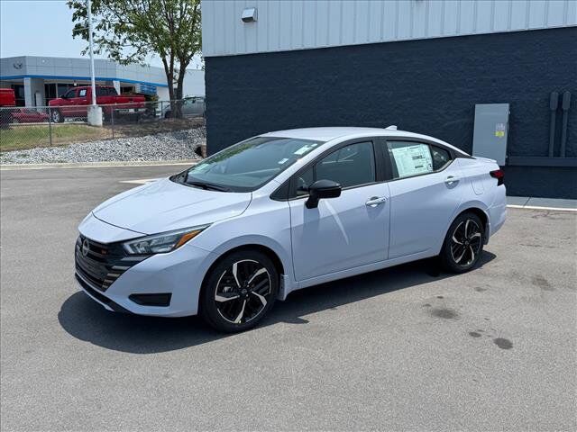 2025 Nissan Versa SR Johnson City TN