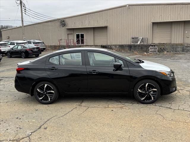 2025 Nissan Versa SR Johnson City TN