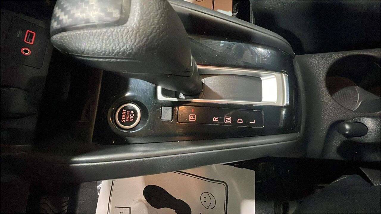 2025 Nissan Versa SV 4dr Sedan Chesterfield MI