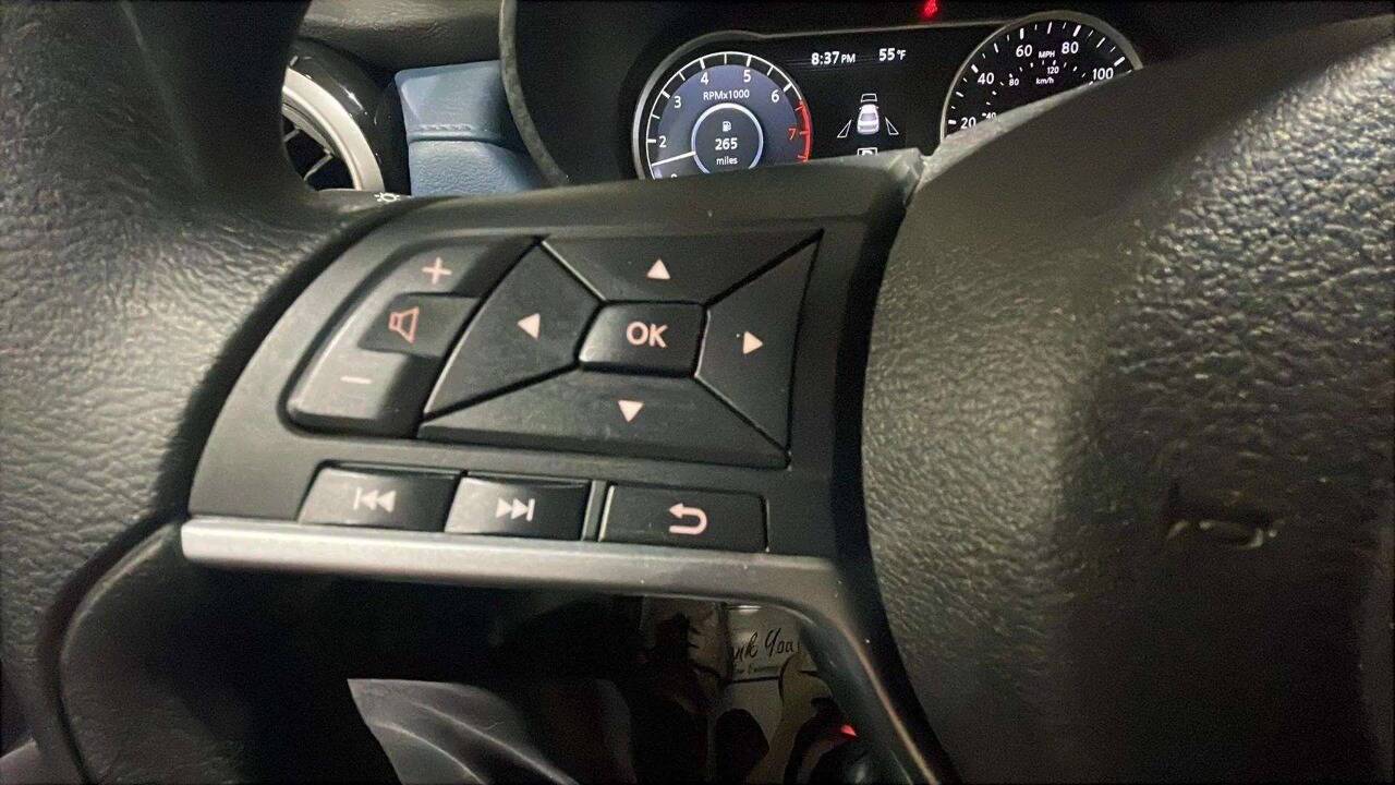 2025 Nissan Versa SV 4dr Sedan Chesterfield MI