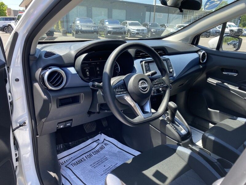 2025 Nissan Versa SV Bristol  PA