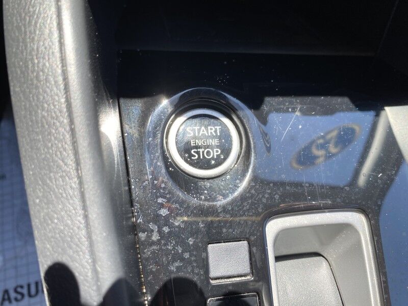 2025 Nissan Versa SV Springfield PA