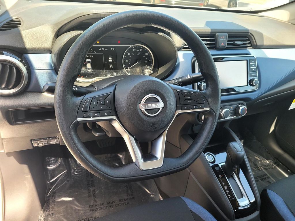 2025 Nissan Versa SV Folsom CA