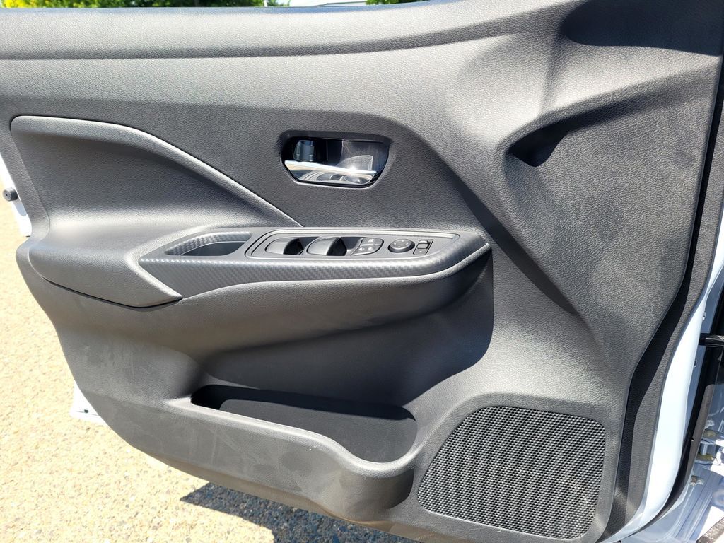 2025 Nissan Versa SV Folsom CA