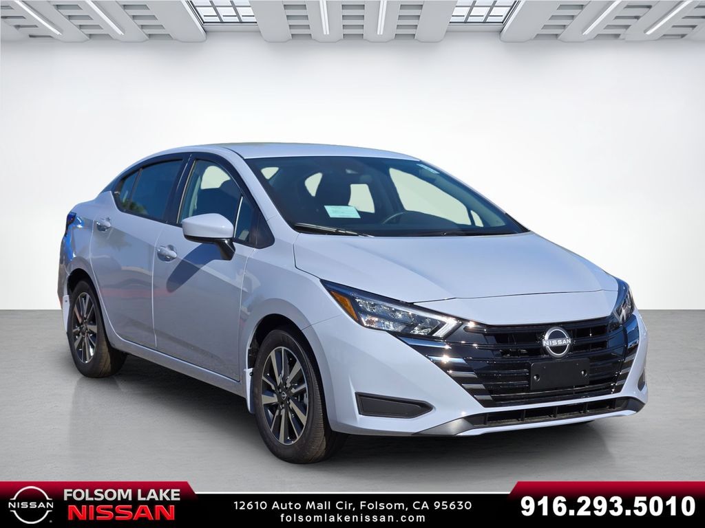 2025 Nissan Versa SV