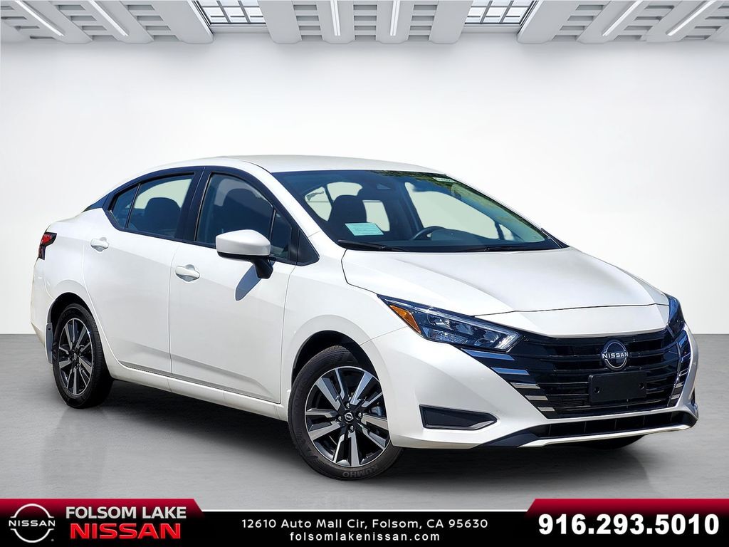 2025 Nissan Versa SV