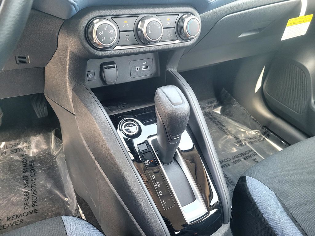 2025 Nissan Versa SV Folsom CA