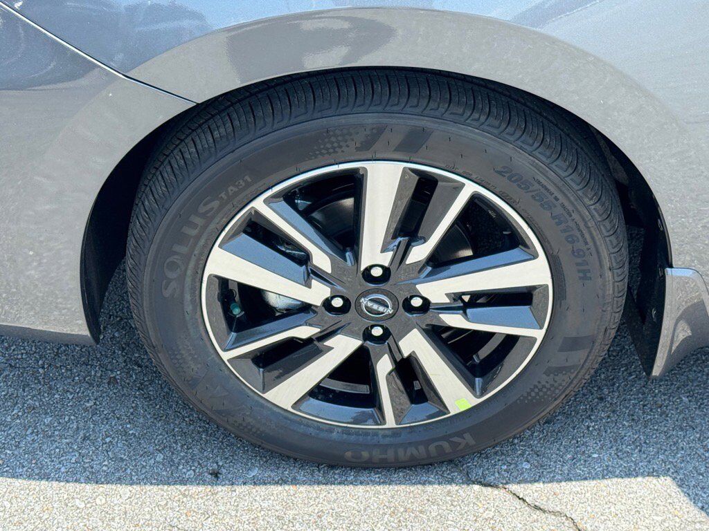 2025 Nissan Versa SV Johnson City TN