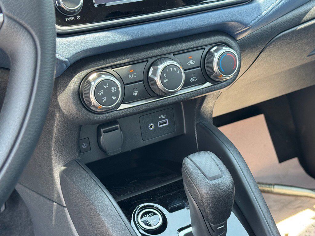 2025 Nissan Versa SV Johnson City TN
