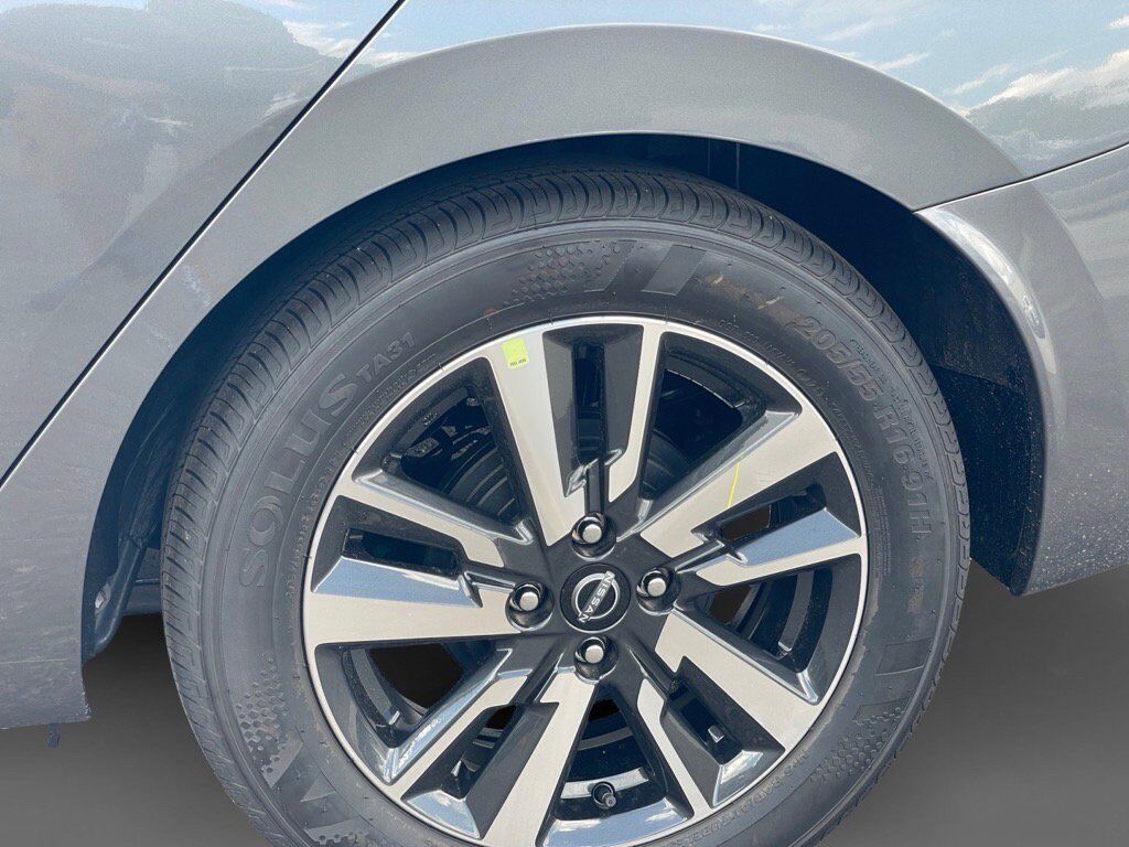 2025 Nissan Versa SV Oak Ridge TN
