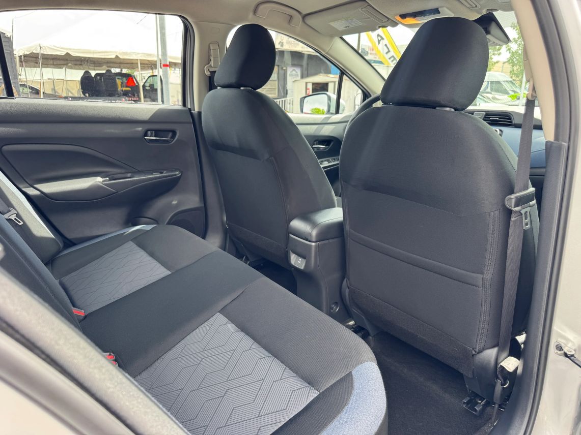 2025 Nissan Versa SV Sedan 4D