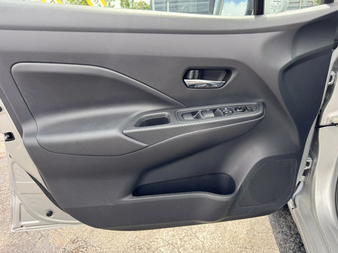 2025 Nissan Versa SV Sedan 4D