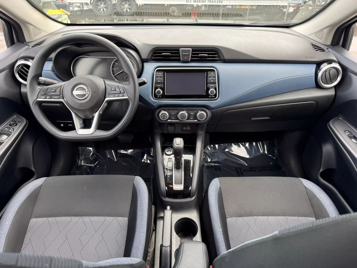 2025 Nissan Versa SV Sedan 4D