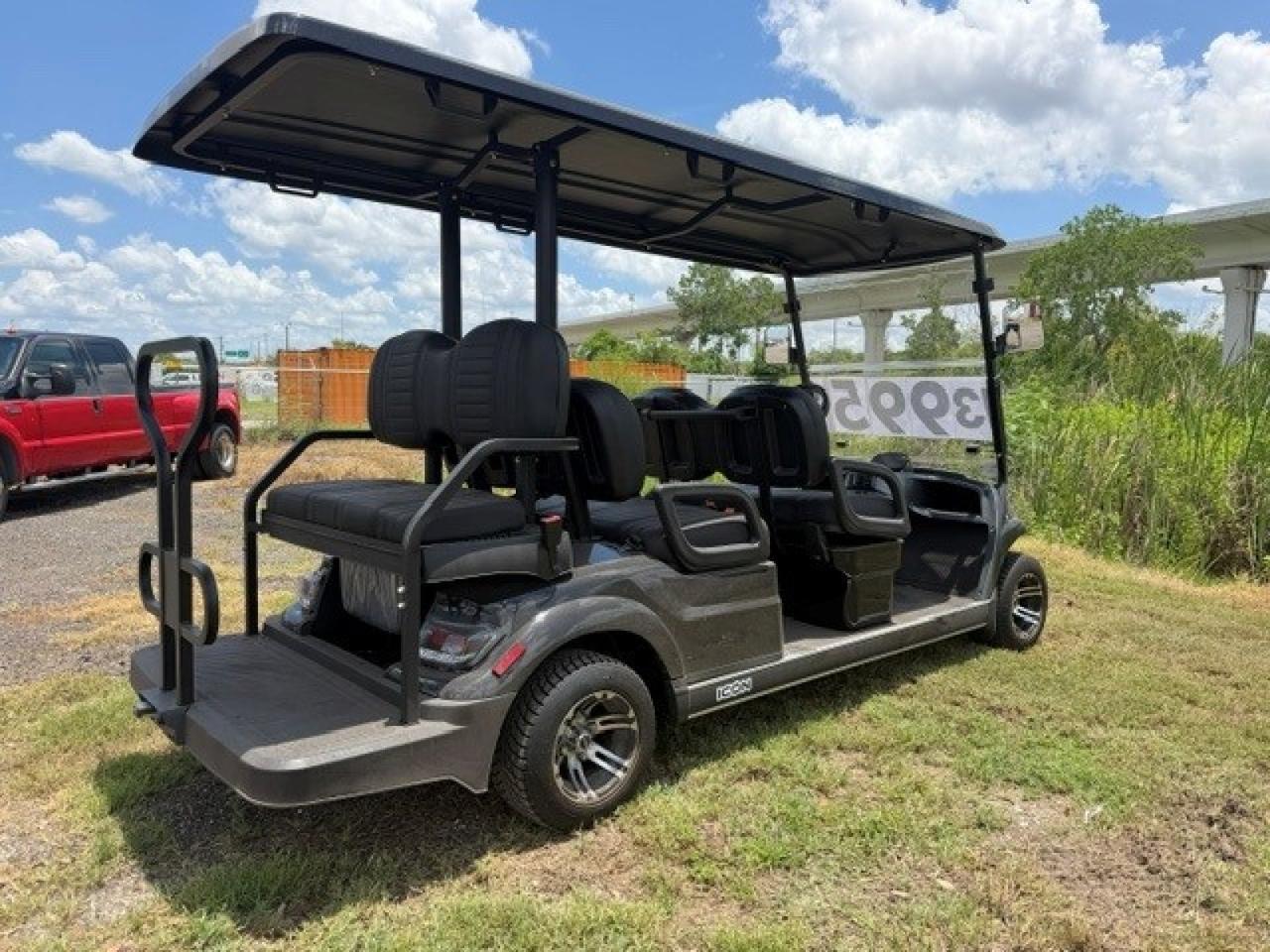 2025 No Make G60 6 Passenger GAS Golf Cart Tampa FL