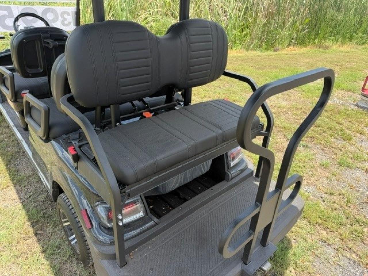 2025 No Make G60 6 Passenger GAS Golf Cart Tampa FL