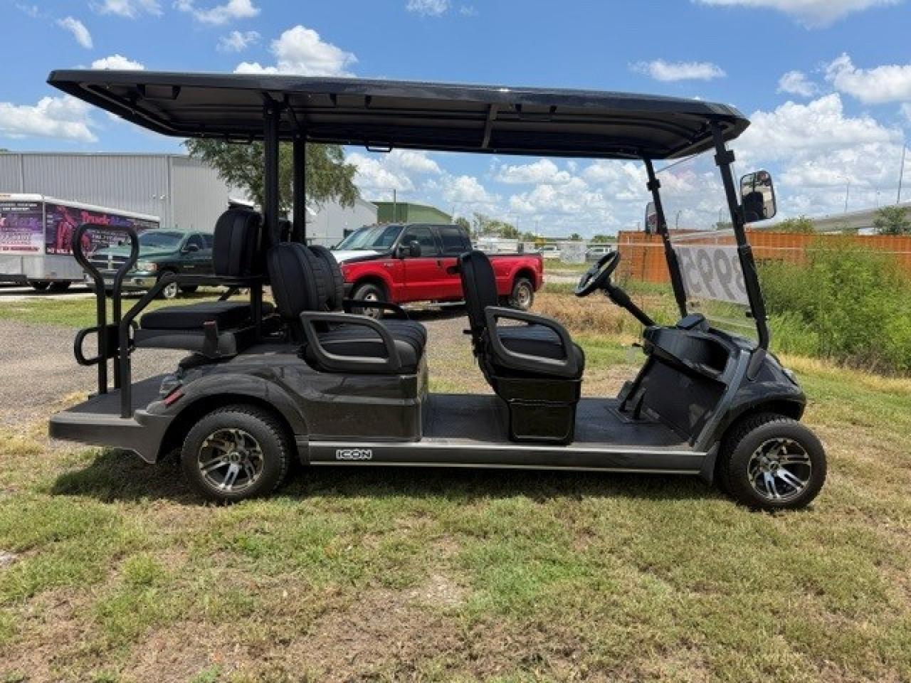 2025 No Make G60 6 Passenger GAS Golf Cart Tampa FL
