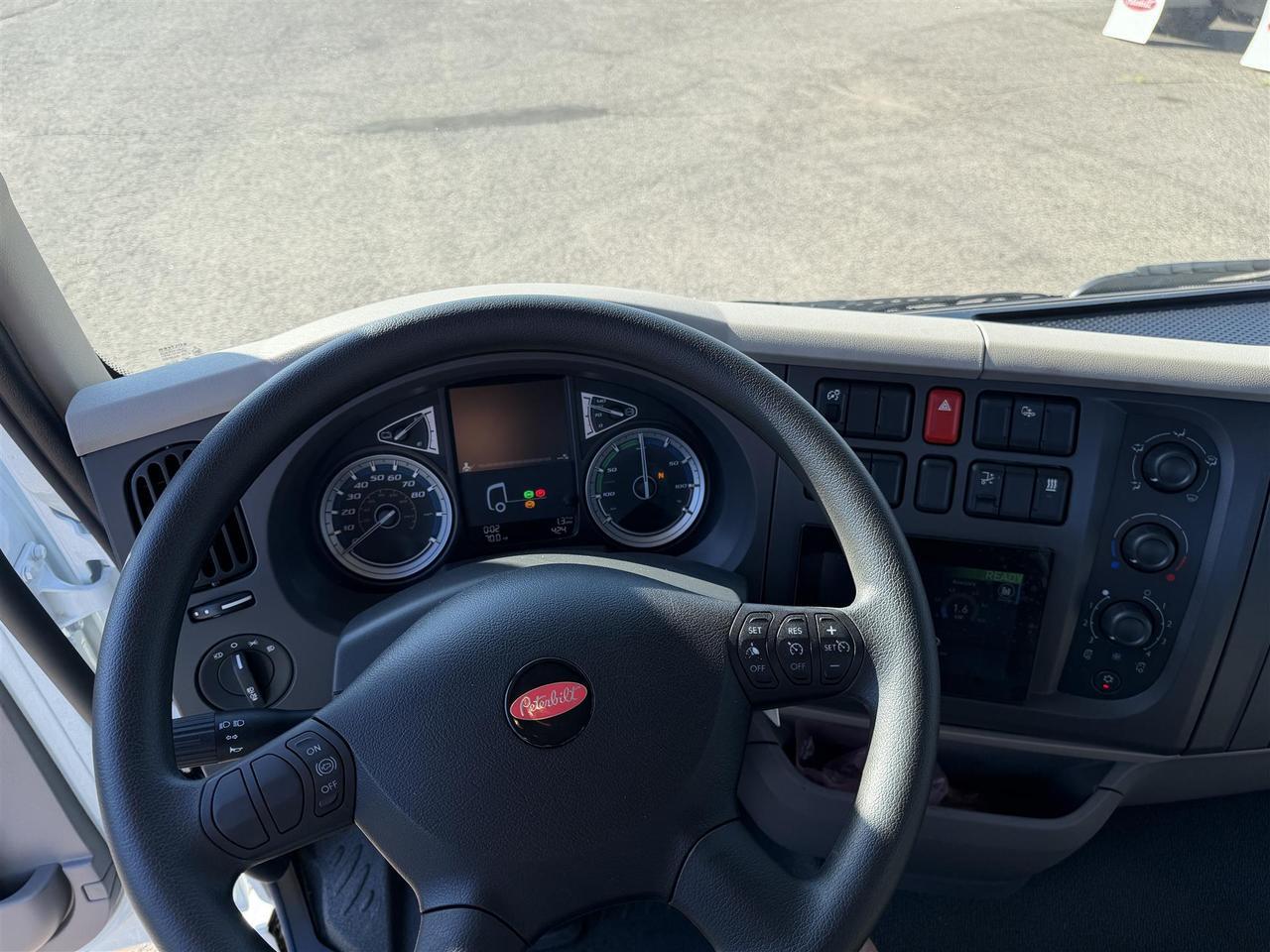 2025 Peterbilt 220EV Eau Claire WI