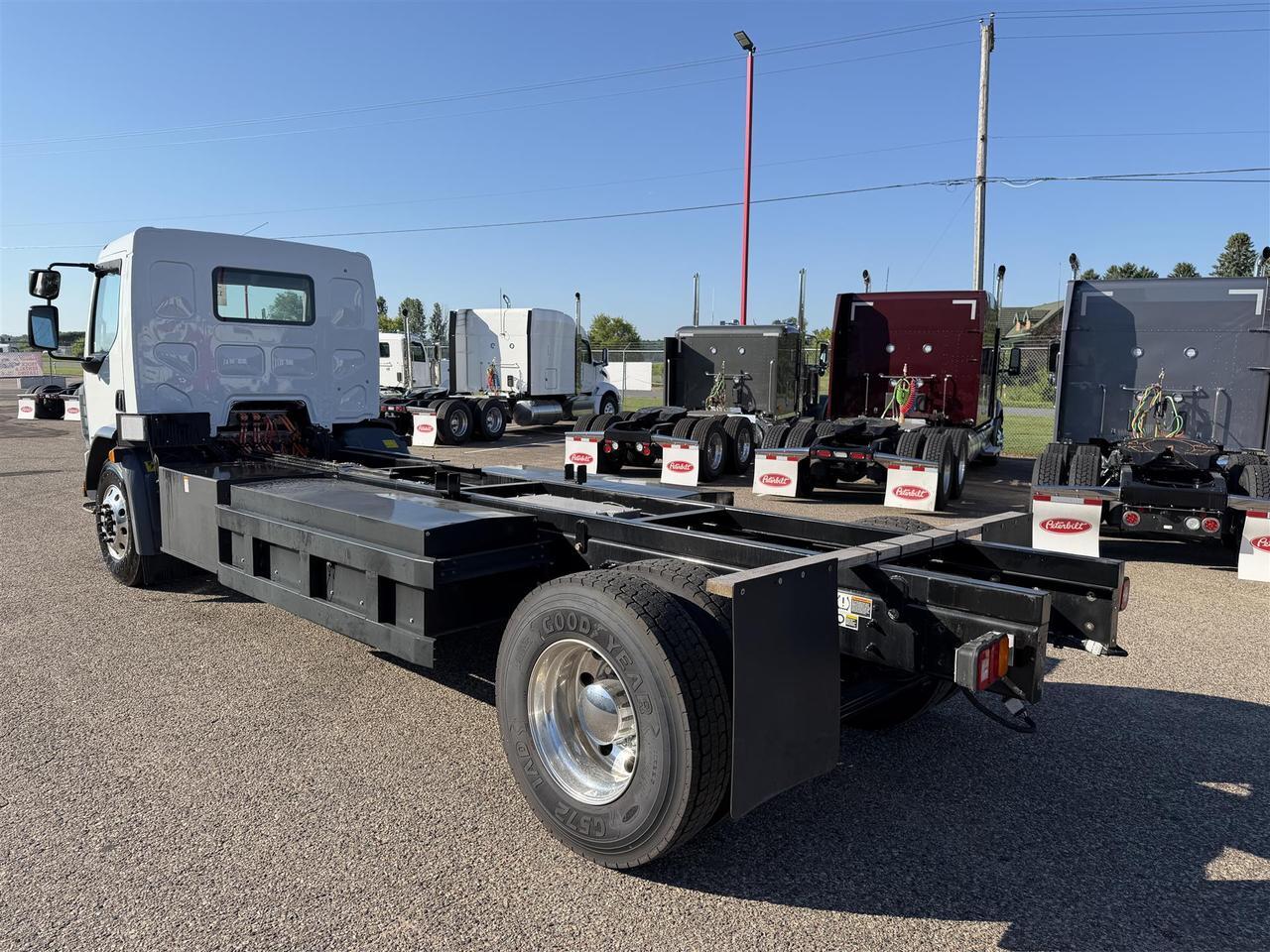 2025 Peterbilt 220EV Cab & Chassis