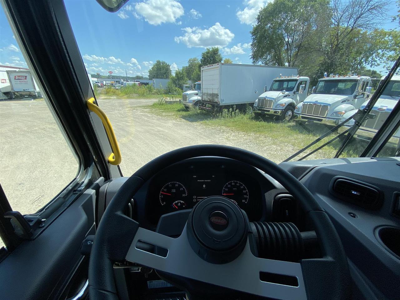 2025 Peterbilt 520 Fargo ND