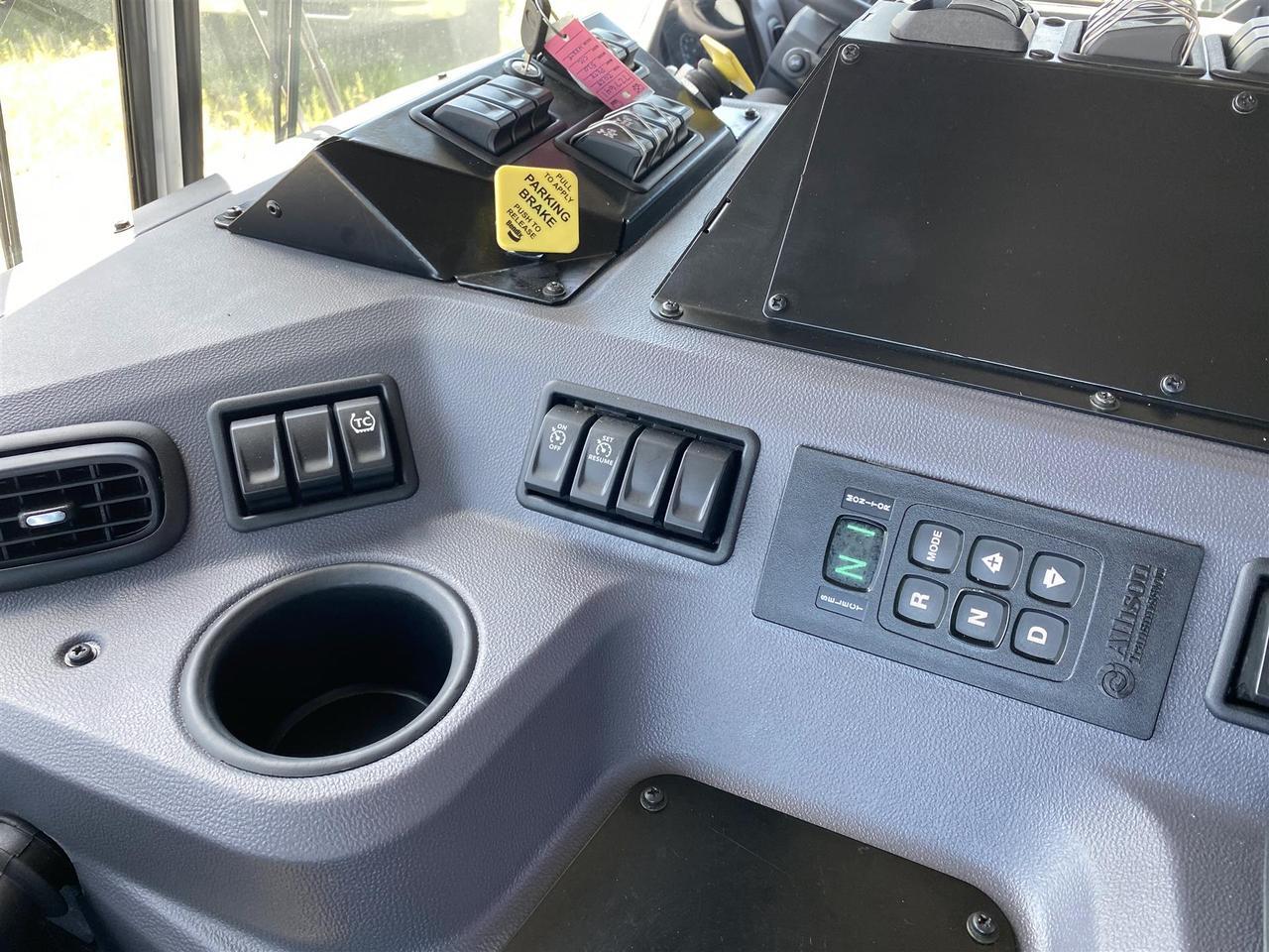 2025 Peterbilt 520 South St. Paul MN