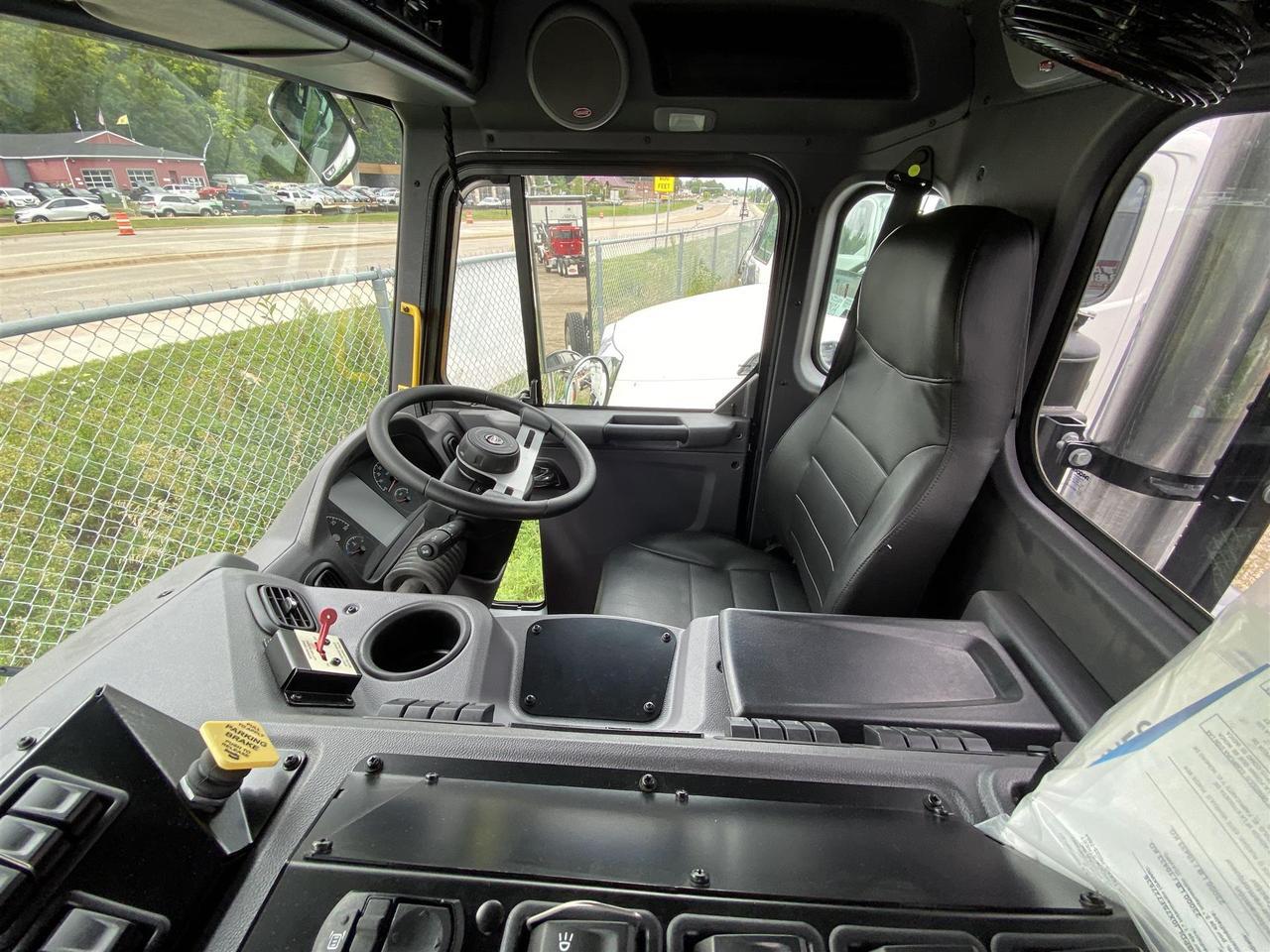 2025 Peterbilt 520 Cab & Chassis Eau Claire WI