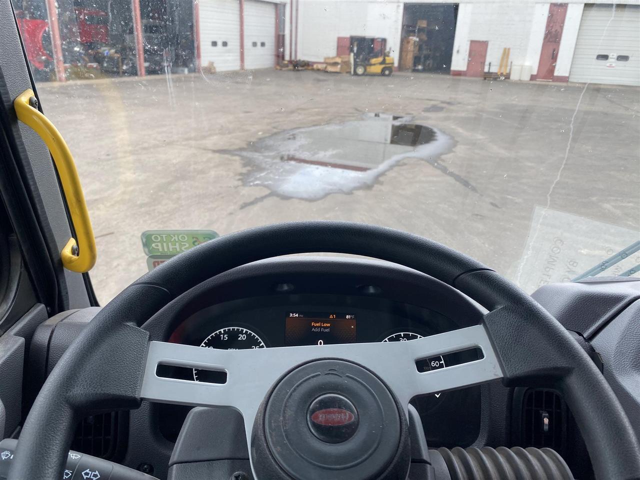 2025 Peterbilt 520 Cab & Chassis South St. Paul MN