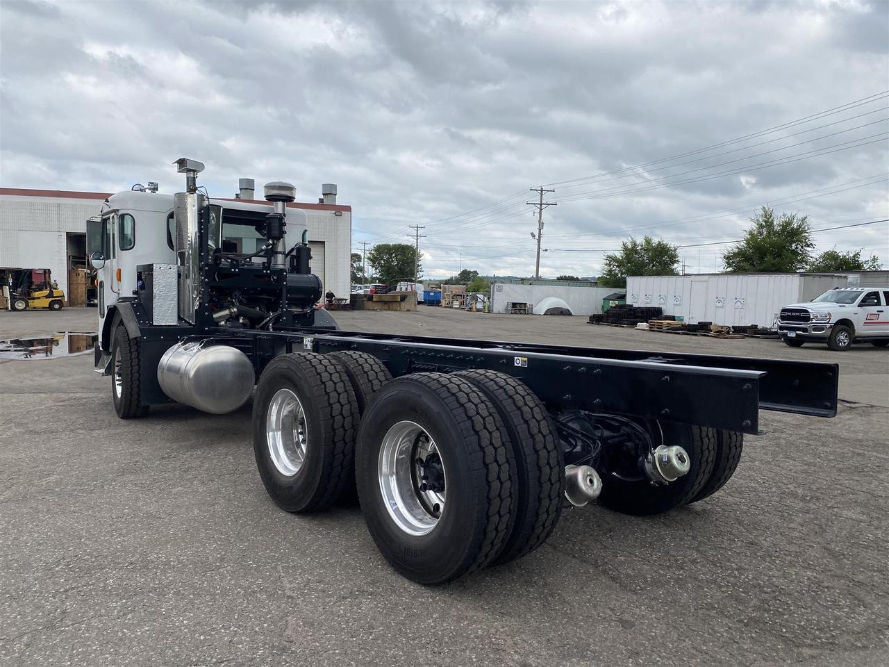 2025 Peterbilt 520 Cab & Chassis South St. Paul MN