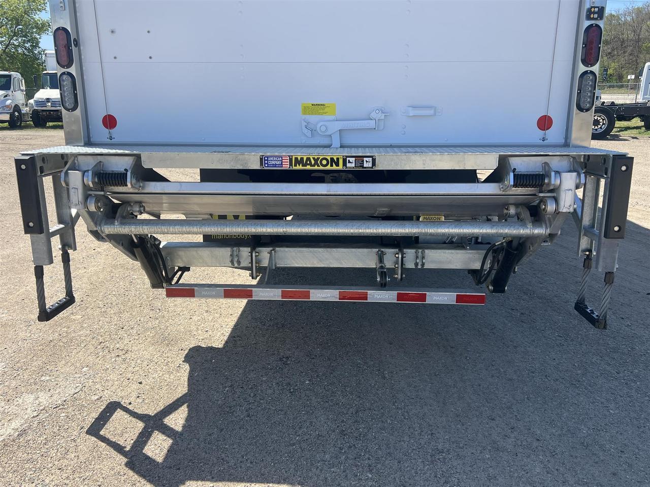 2025 Peterbilt 536 Box Truck